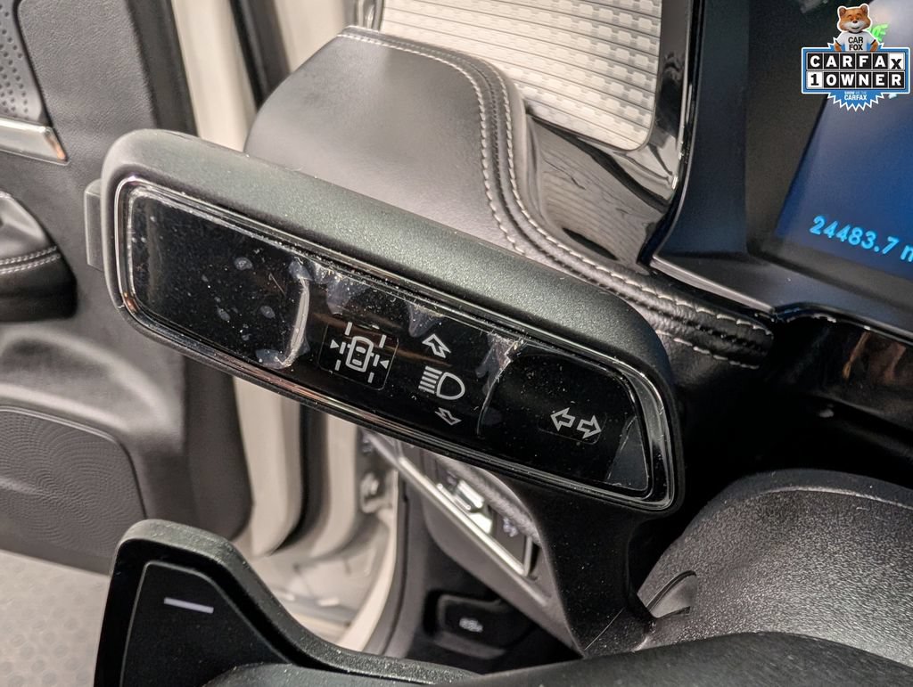 Used 2024 Lincoln Corsair AWD w/ Equipment Group 101A image 19