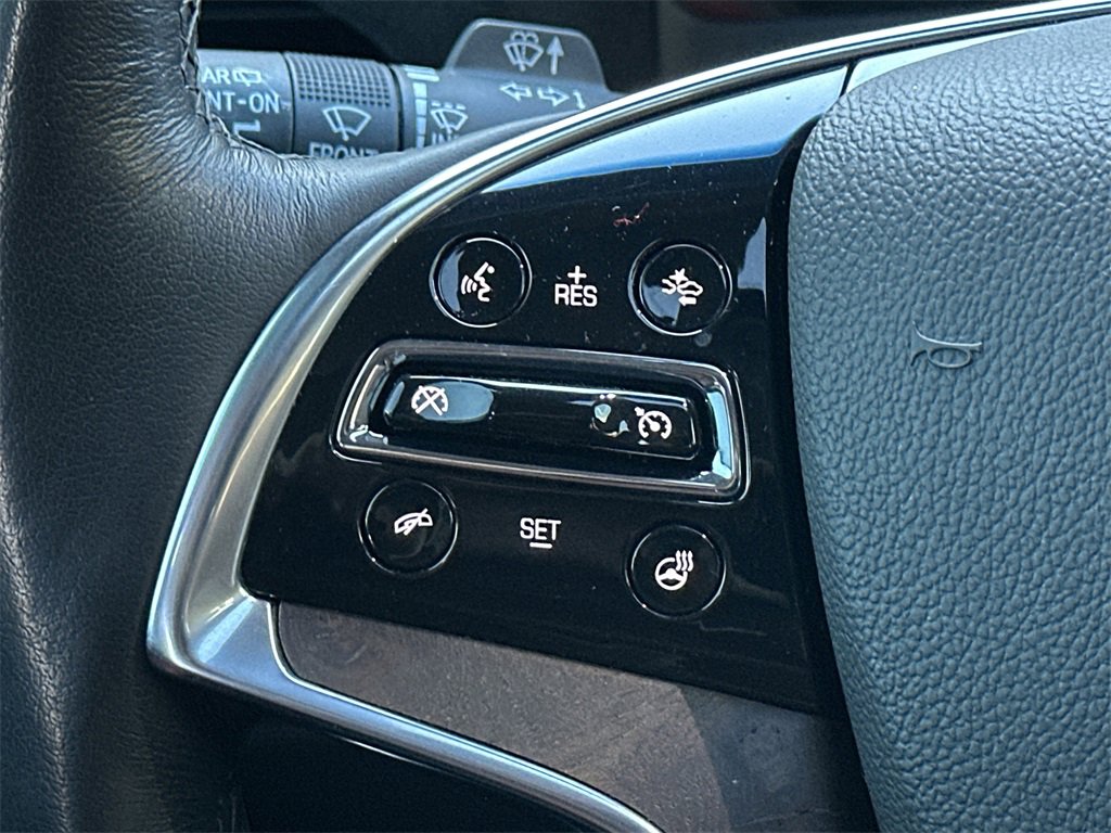 Used 2020 Cadillac Escalade Premium Luxury image 25