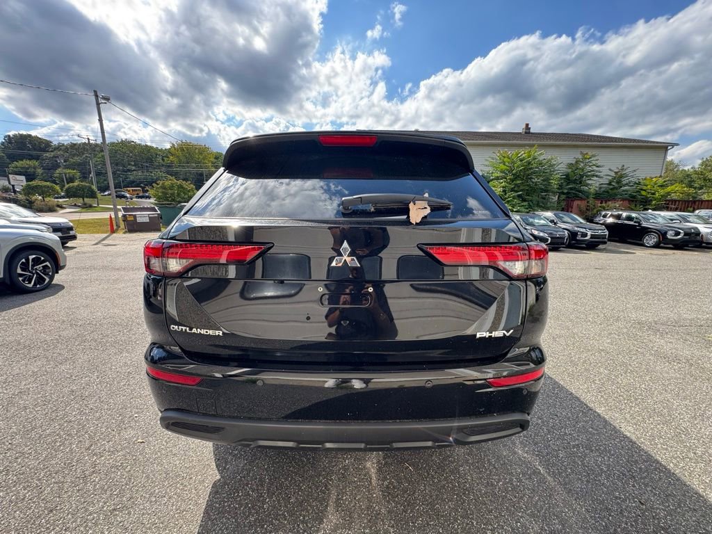 New 2025 Mitsubishi Outlander ES AWD/4WD image 5