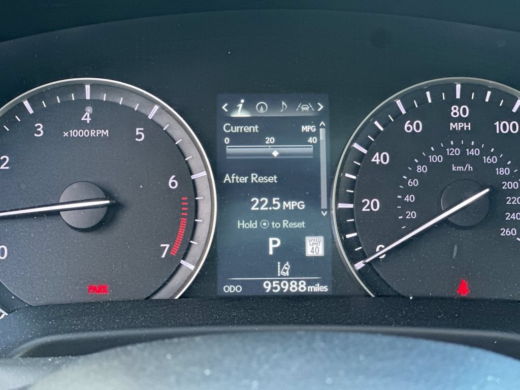 Used 2020 Lexus RX 350L Premium w/ Premium Package AWD/4WD image 28