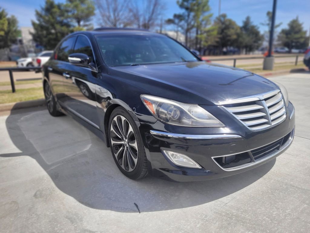 Used 2012 Hyundai Genesis 5.0 R-Spec image 3