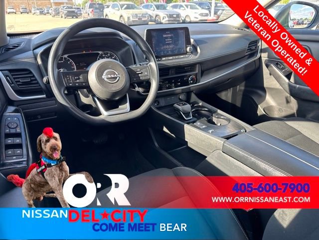 Used 2024 Nissan Rogue S FWD image 11