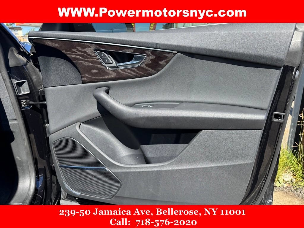Used 2021 Audi Q8 Premium Plus w/ Premium Plus Package AWD/4WD image 28