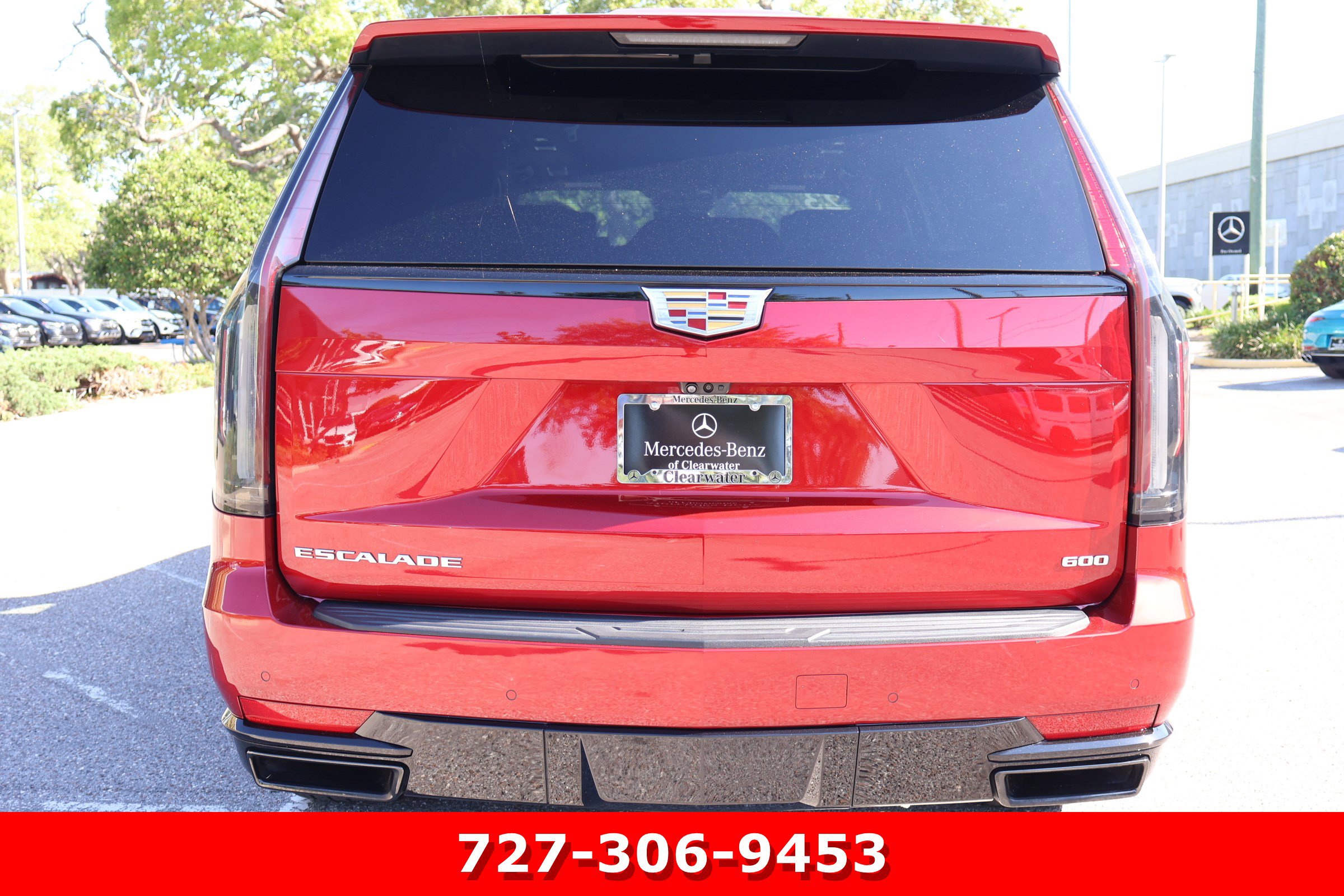 Used 2023 Cadillac Escalade Sport Platinum AWD/4WD image 8