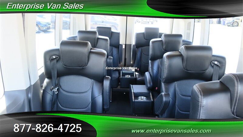 Used 2024 Ford Transit 350 XLT RWD image 2