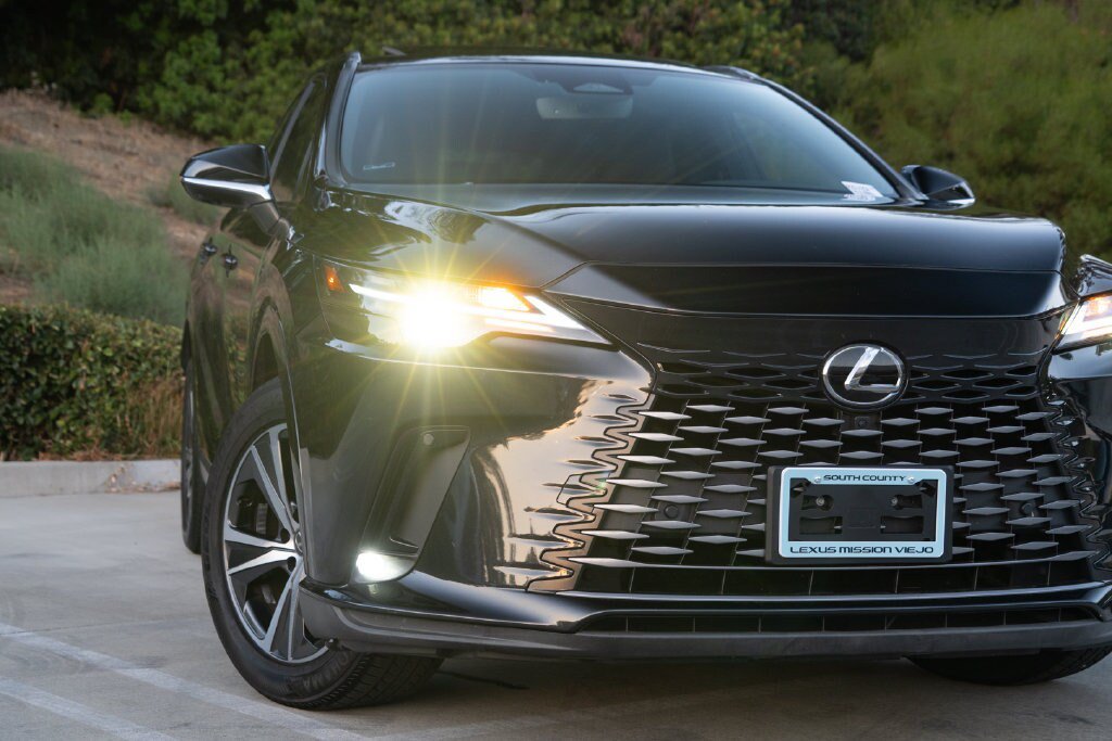 Certified 2024 Lexus RX 350 Premium w/ Accessory Package (Z1) FWD image 6