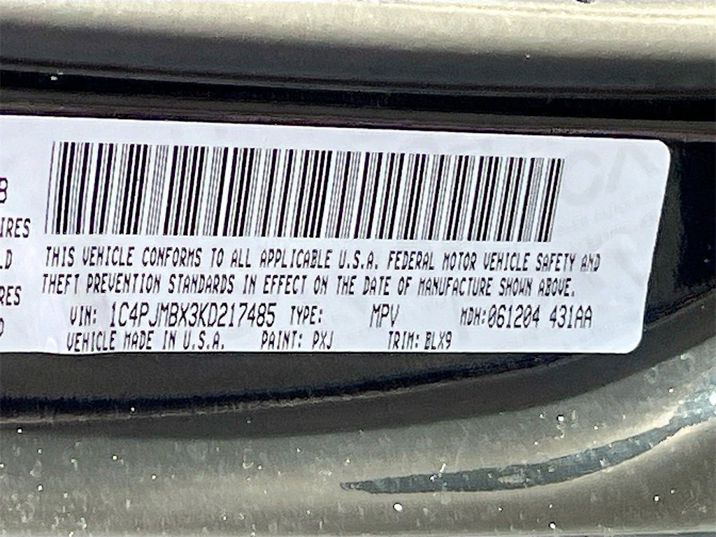 Used 2019 Jeep Cherokee Trailhawk image 33