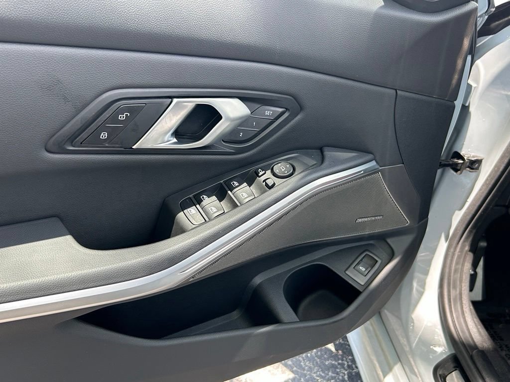 Used 2026 BMW M340i Sedan RWD image 16