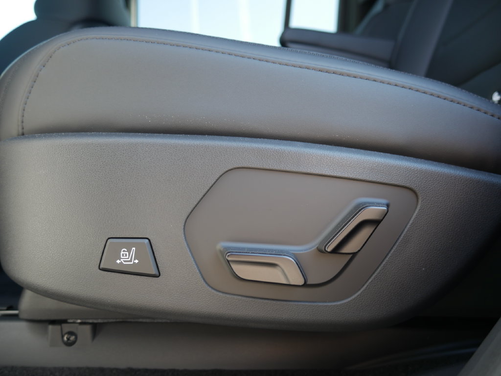 New 2026 Hyundai Santa Fe Calligraphy FWD image 33