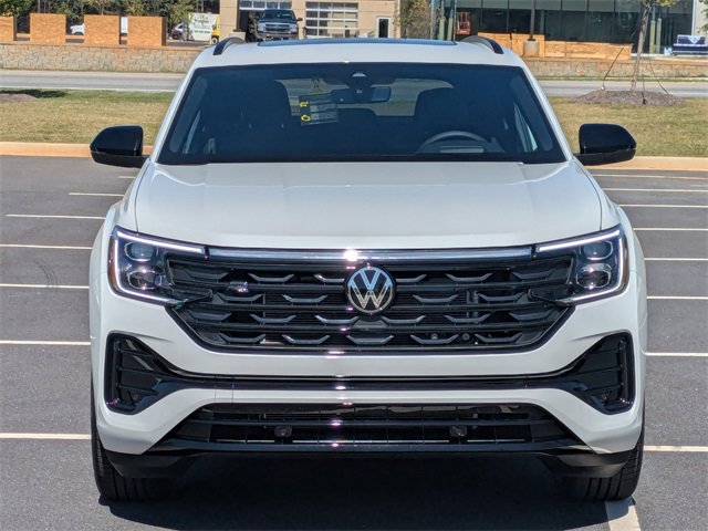 New 2026 Volkswagen Atlas Cross Sport SEL R-Line image 9