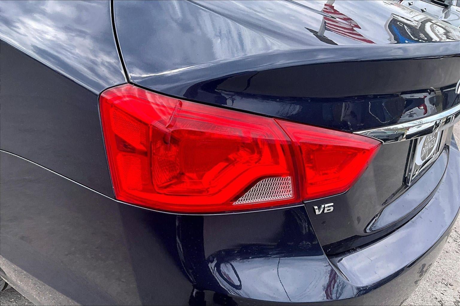 Used 2015 Chevrolet Impala LTZ image 24