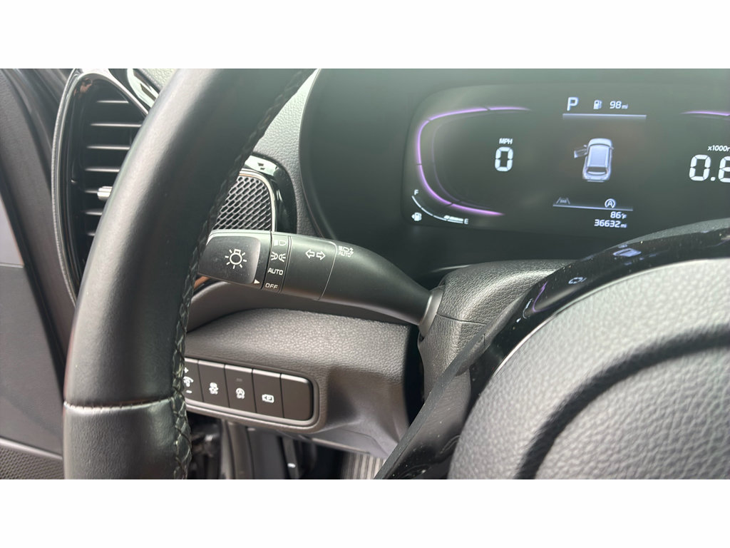Used 2024 Kia Soul EX w/ Option Group 015 FWD image 23
