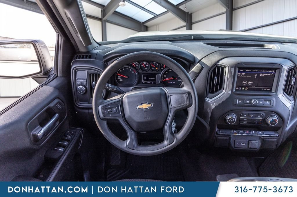 Used 2022 Chevrolet Silverado 1500 Custom RWD image 6