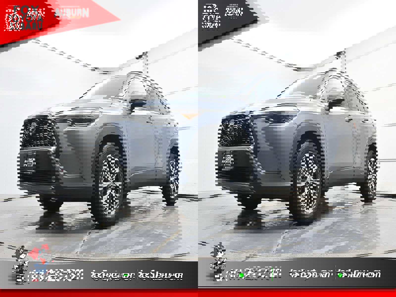 Used 2023 Toyota Corolla Cross XLE w/ Convenience Package image 22