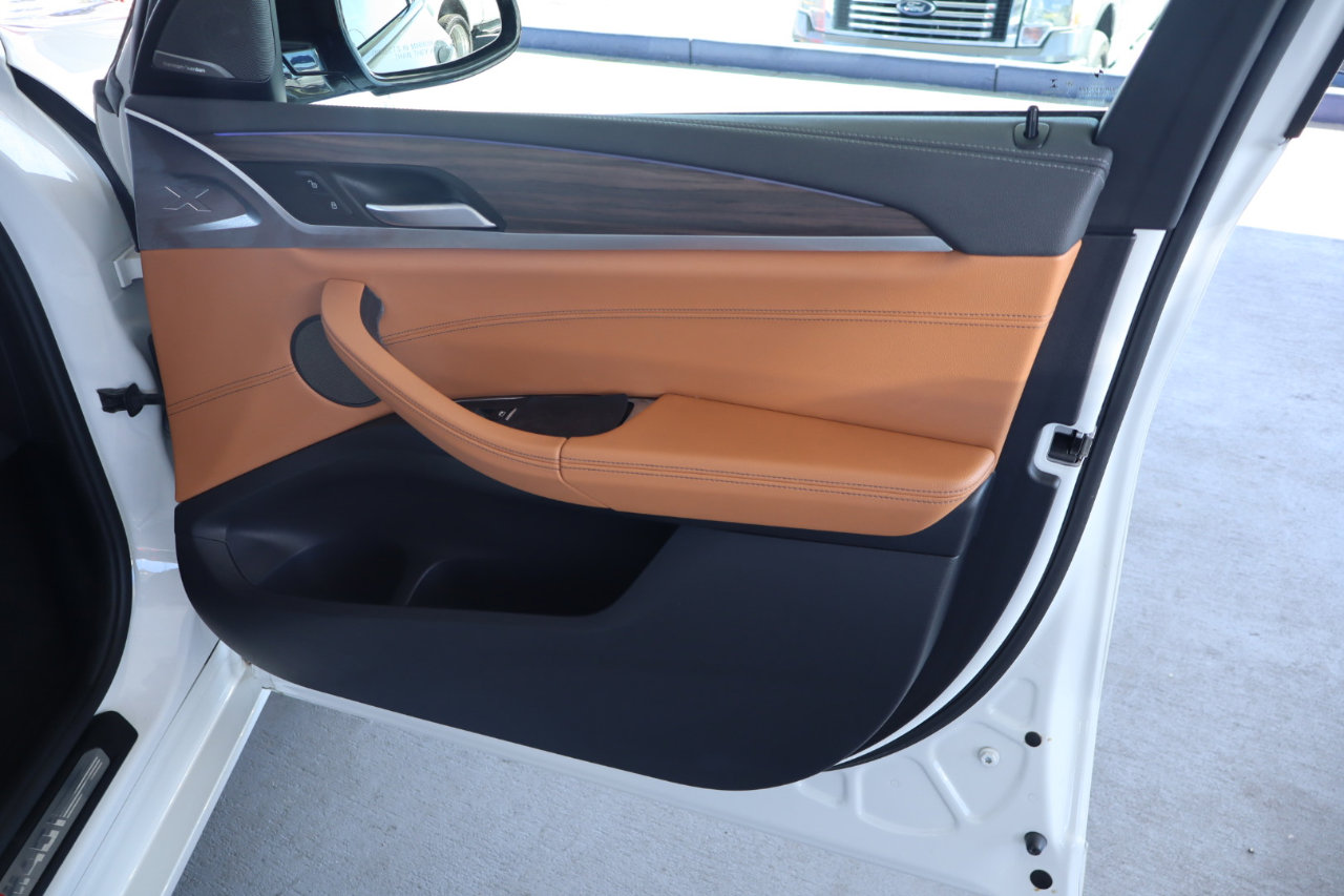 Used 2018 BMW X3 M40i w/ Premium Package image 39