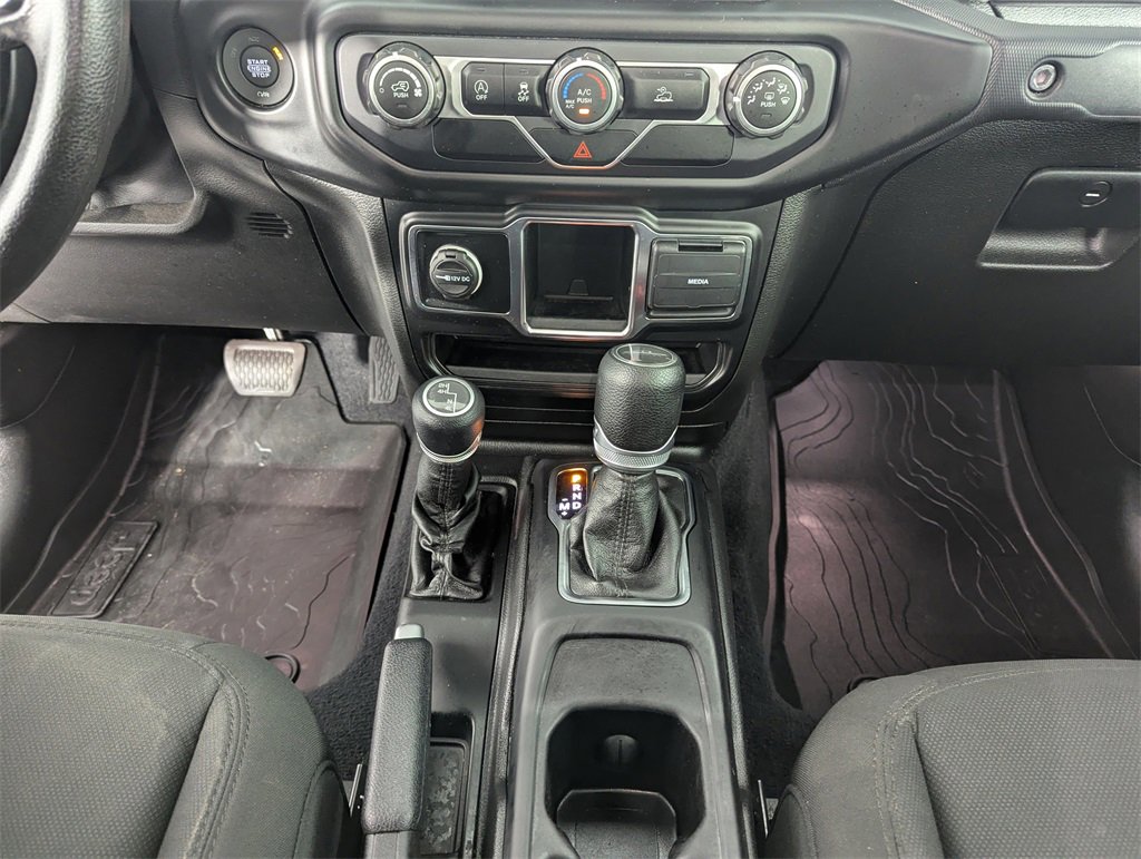 Used 2021 Jeep Gladiator Sport image 26