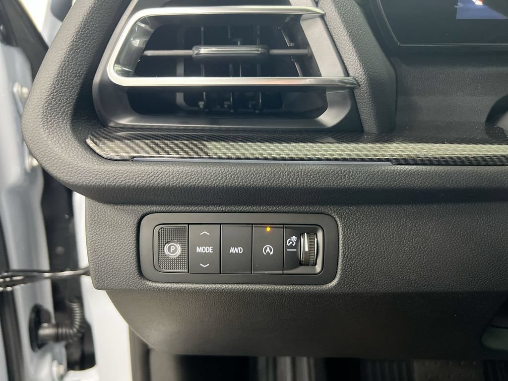 New 2027 Chevrolet Traverse Z71 w/ Driver Confidence Package AWD/4WD image 19