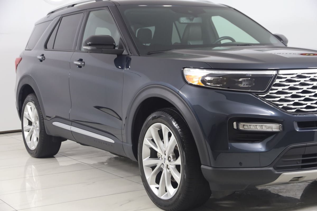 Used 2022 Ford Explorer Platinum w/ Equipment Group 601A AWD/4WD image 43