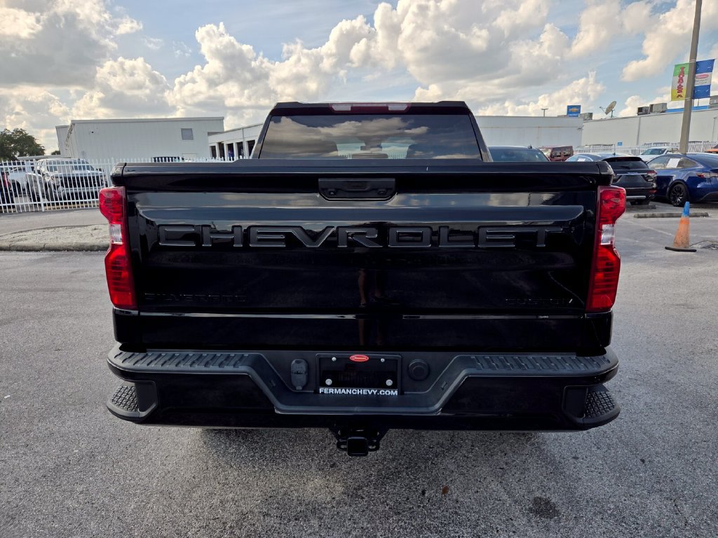 Used 2022 Chevrolet Silverado 1500 Custom Trail Boss w/ LPO, Dark Essentials Package AWD/4WD image 13