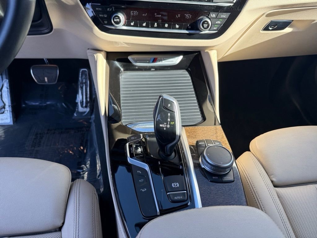 Used 2019 BMW X4 M40i w/ Premium Package image 11