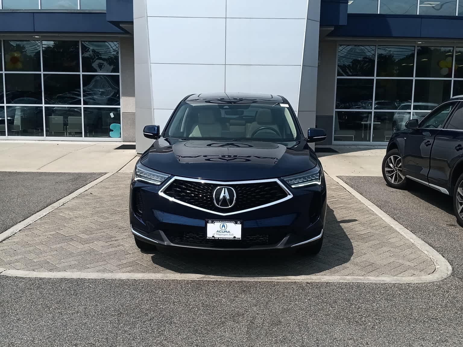 Used 2024 Acura RDX SH-AWD image 8