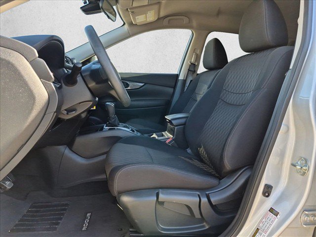 Used 2019 Nissan Rogue S FWD image 14