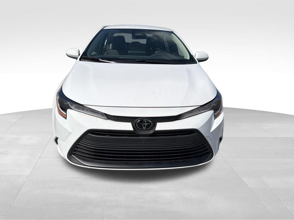Used 2023 Toyota Corolla LE image 8