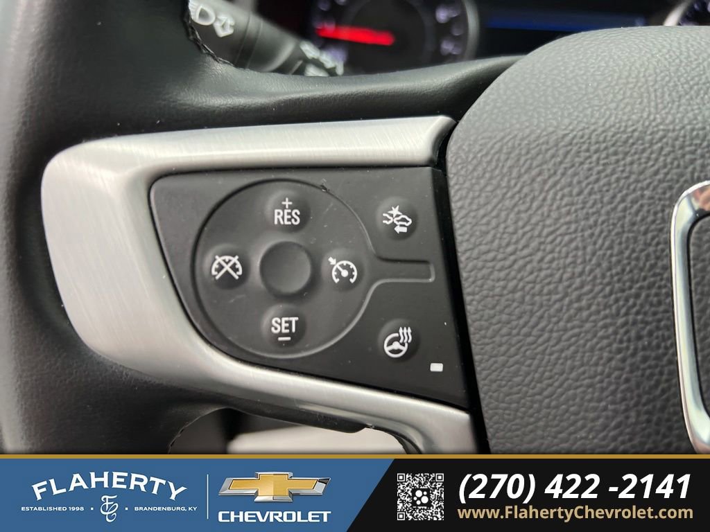 Used 2024 GMC Terrain SLT AWD/4WD image 25