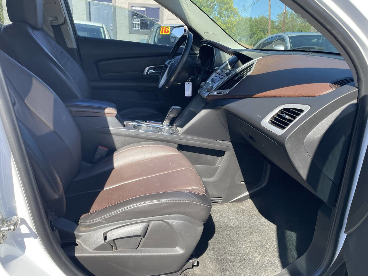Used 2015 GMC Terrain SLT image 4