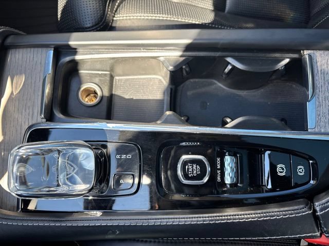Used 2020 Volvo XC90 T8 Inscription AWD/4WD image 27