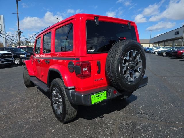 Used 2025 Jeep Wrangler Sahara w/ Safety Group image 5