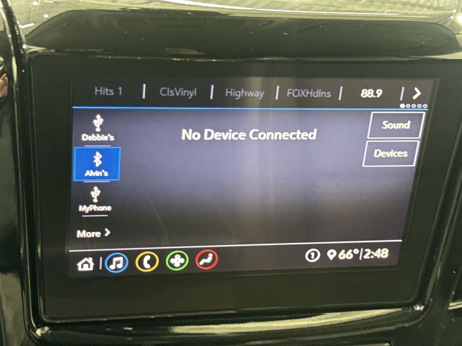Used 2020 Chevrolet Traverse LT w/ Driver Confidence II Package FWD image 19