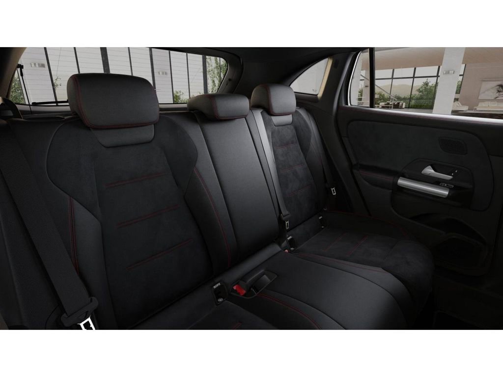 New 2026 Mercedes-Benz GLA 250 4MATIC image 5