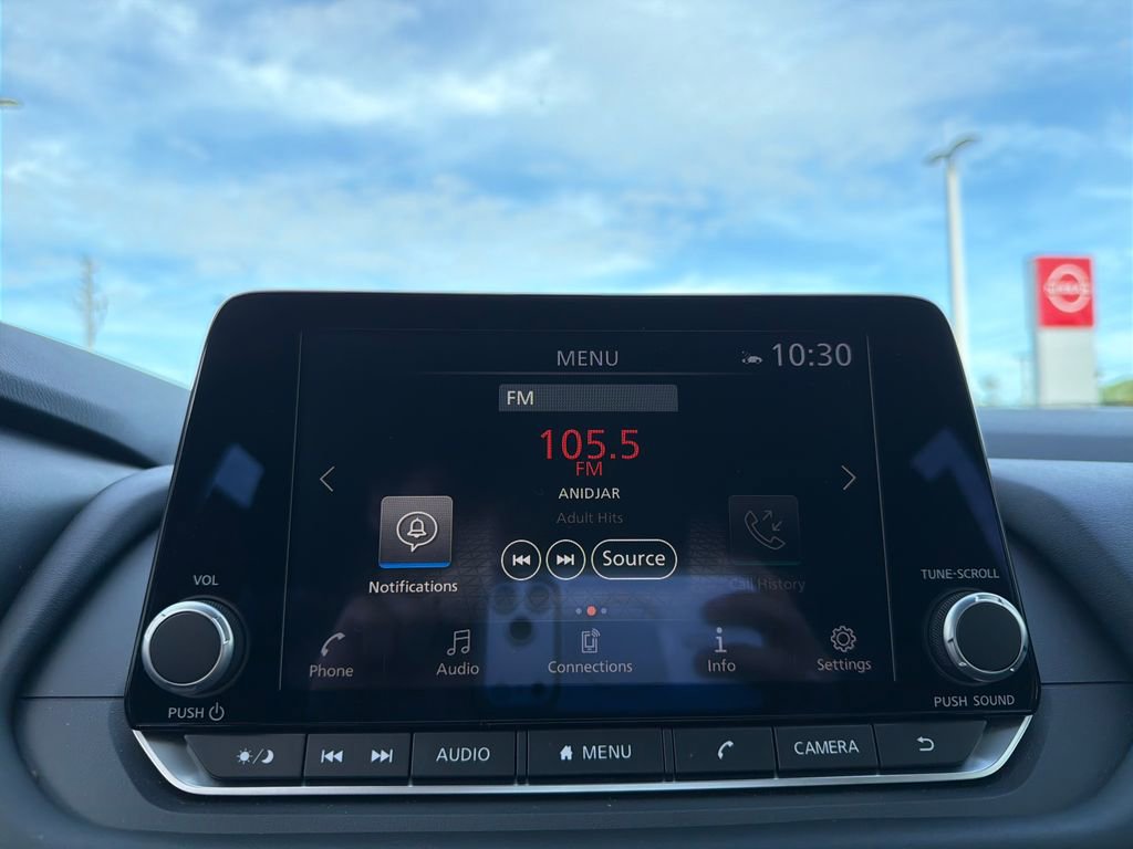 Certified 2026 Nissan Rogue SV FWD image 33