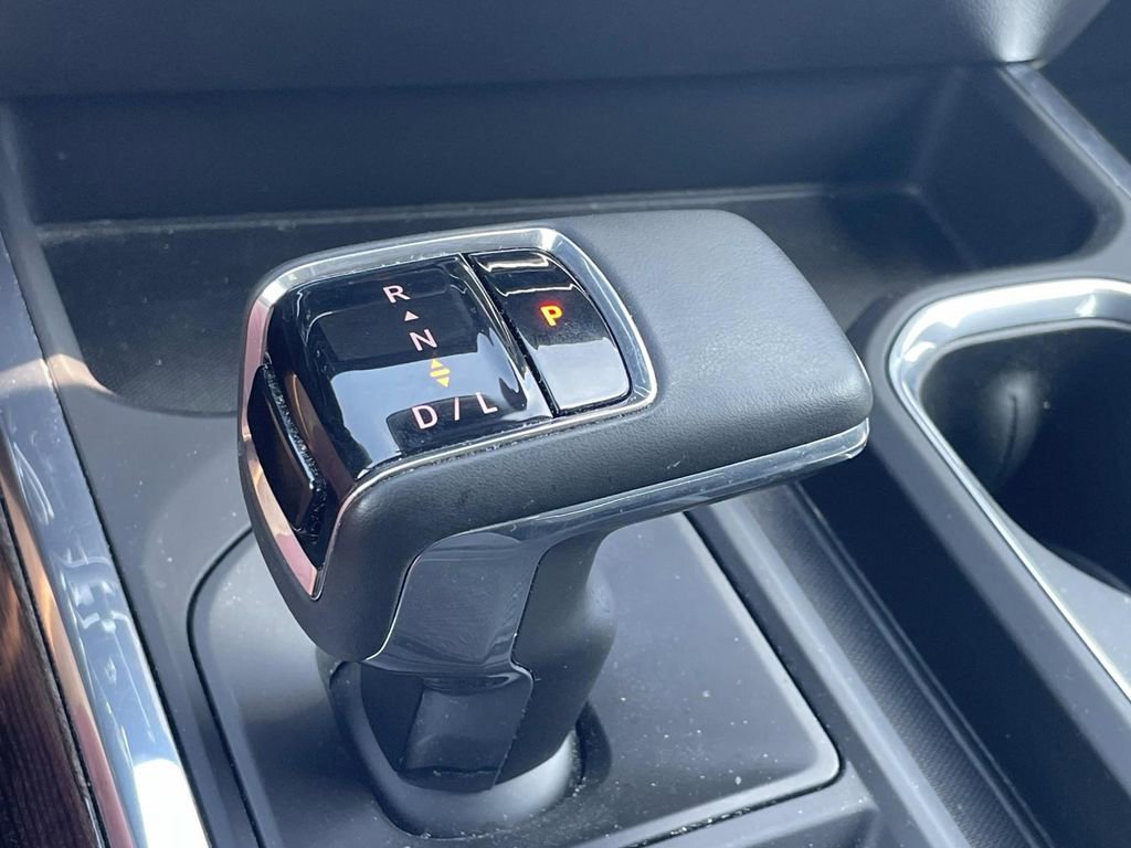 Used 2024 Chevrolet Silverado 1500 LT Trail Boss w/ Convenience Package II image 27