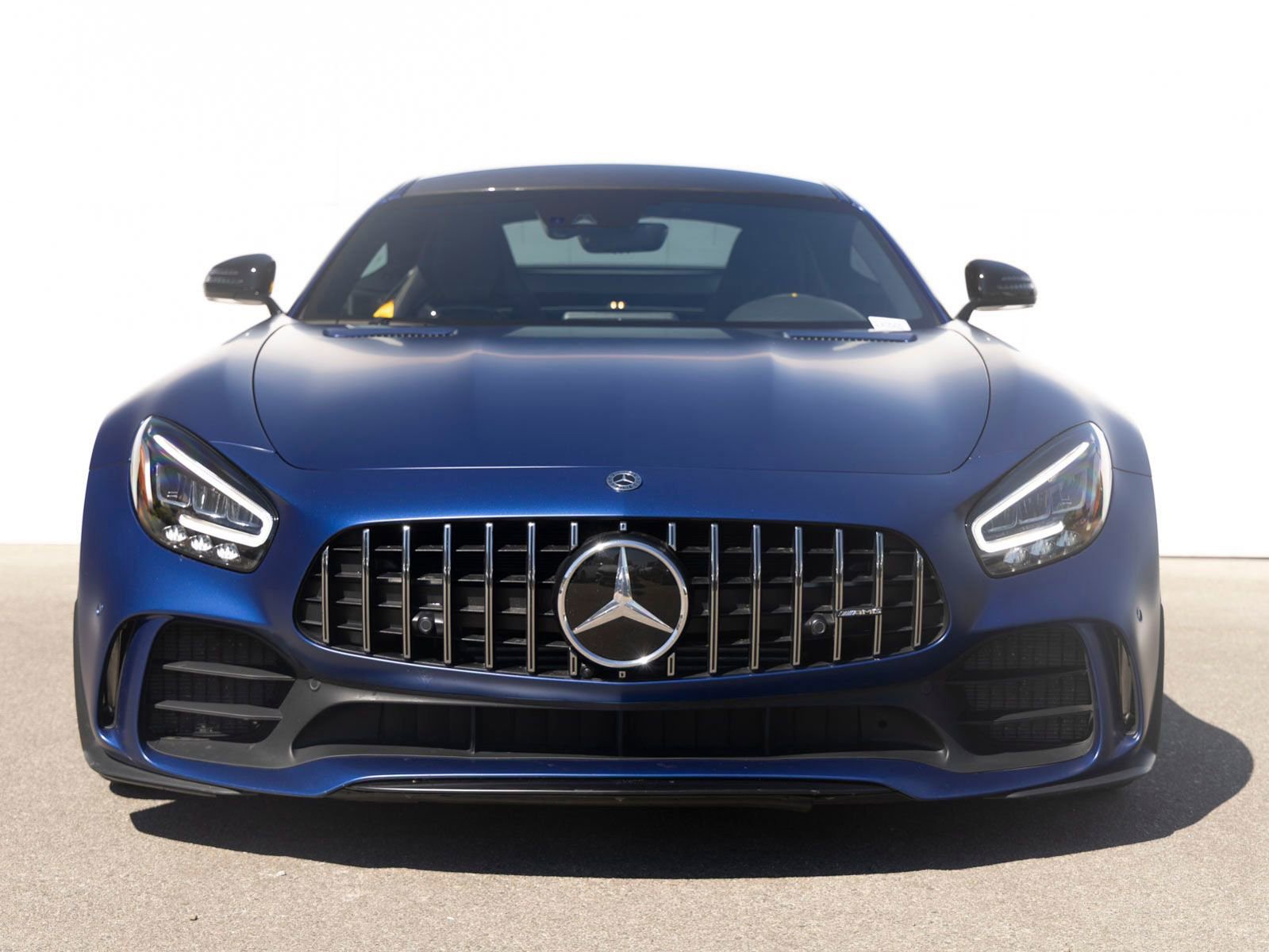 Used 2020 Mercedes-Benz AMG GT R image 4