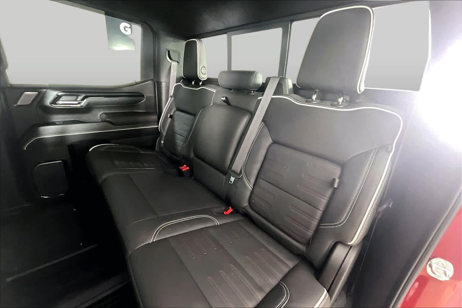 Used 2023 GMC Sierra 1500 AT4X AWD/4WD image 19