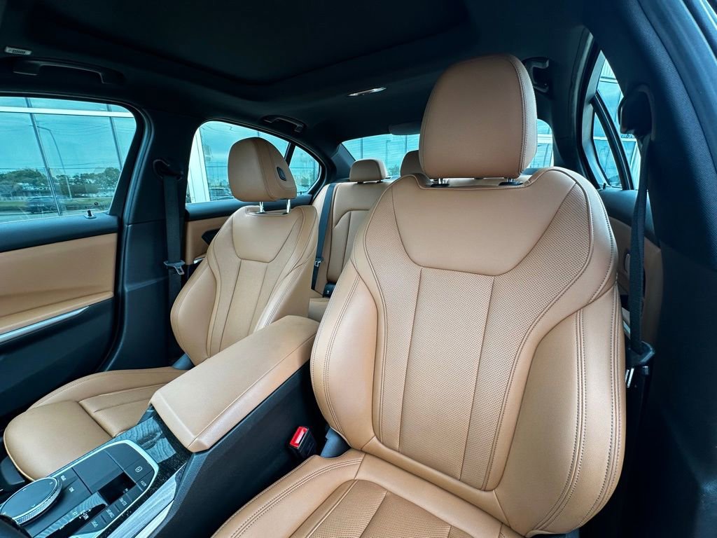 Used 2022 BMW 330i Sedan w/ Premium Package 2 image 15