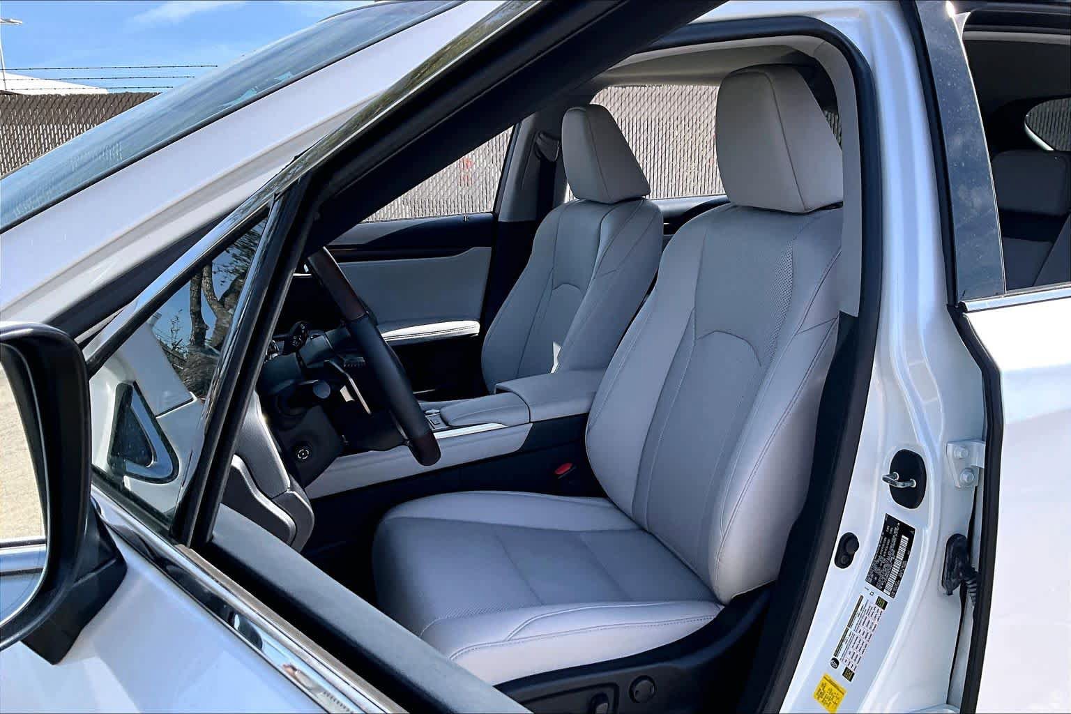 Used 2022 Lexus RX 350 FWD w/ Premium Package image 14