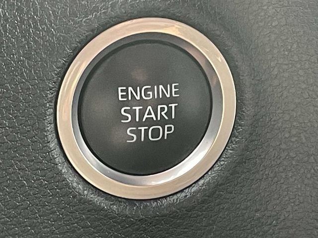 Used 2023 Toyota Tundra SR5 w/ SR5 Premium Package AWD/4WD image 31