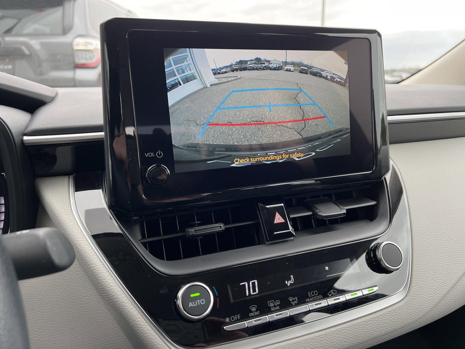 Used 2026 Toyota Corolla LE FWD image 21
