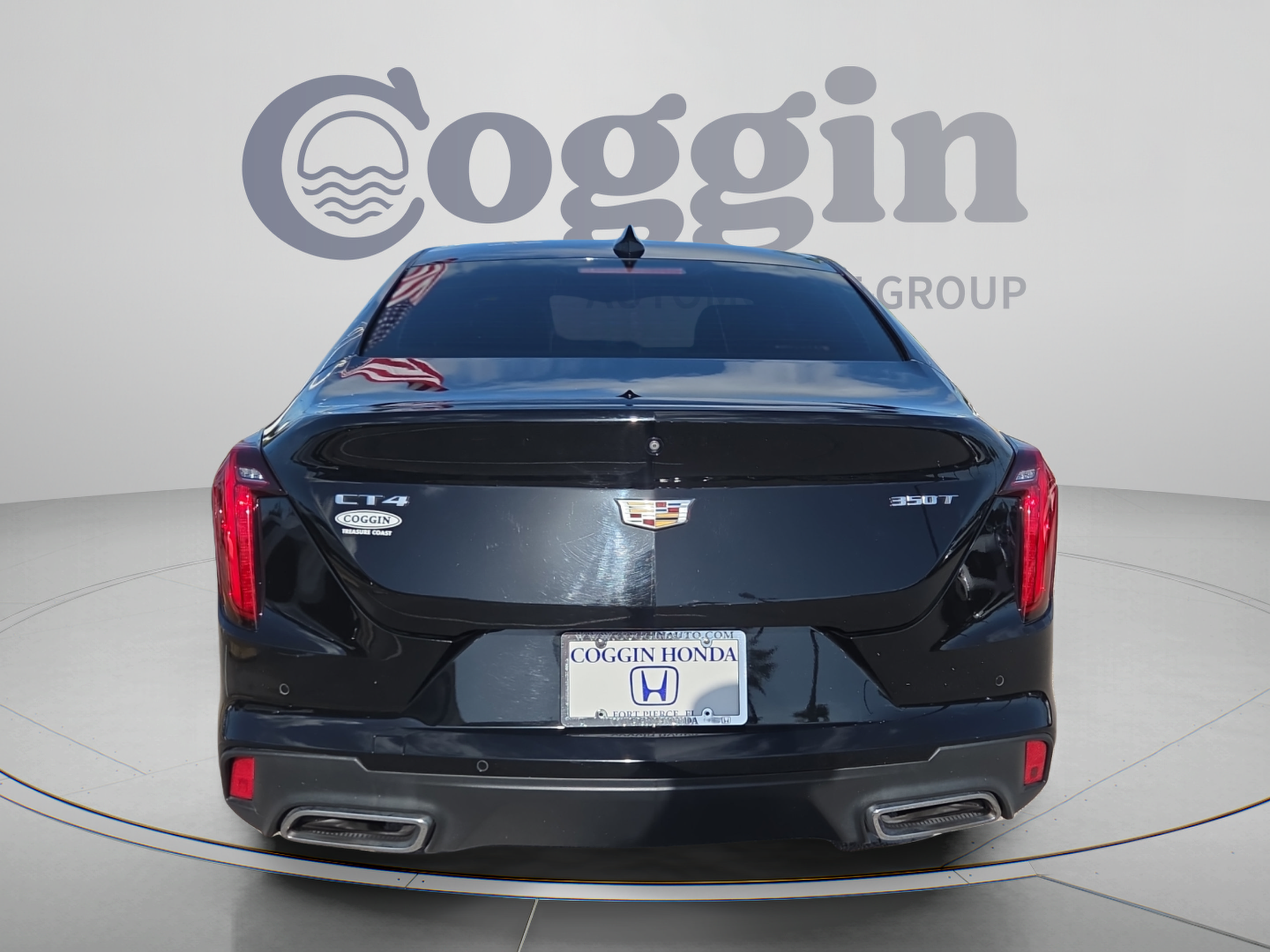 Used 2023 Cadillac CT4 Luxury RWD image 4