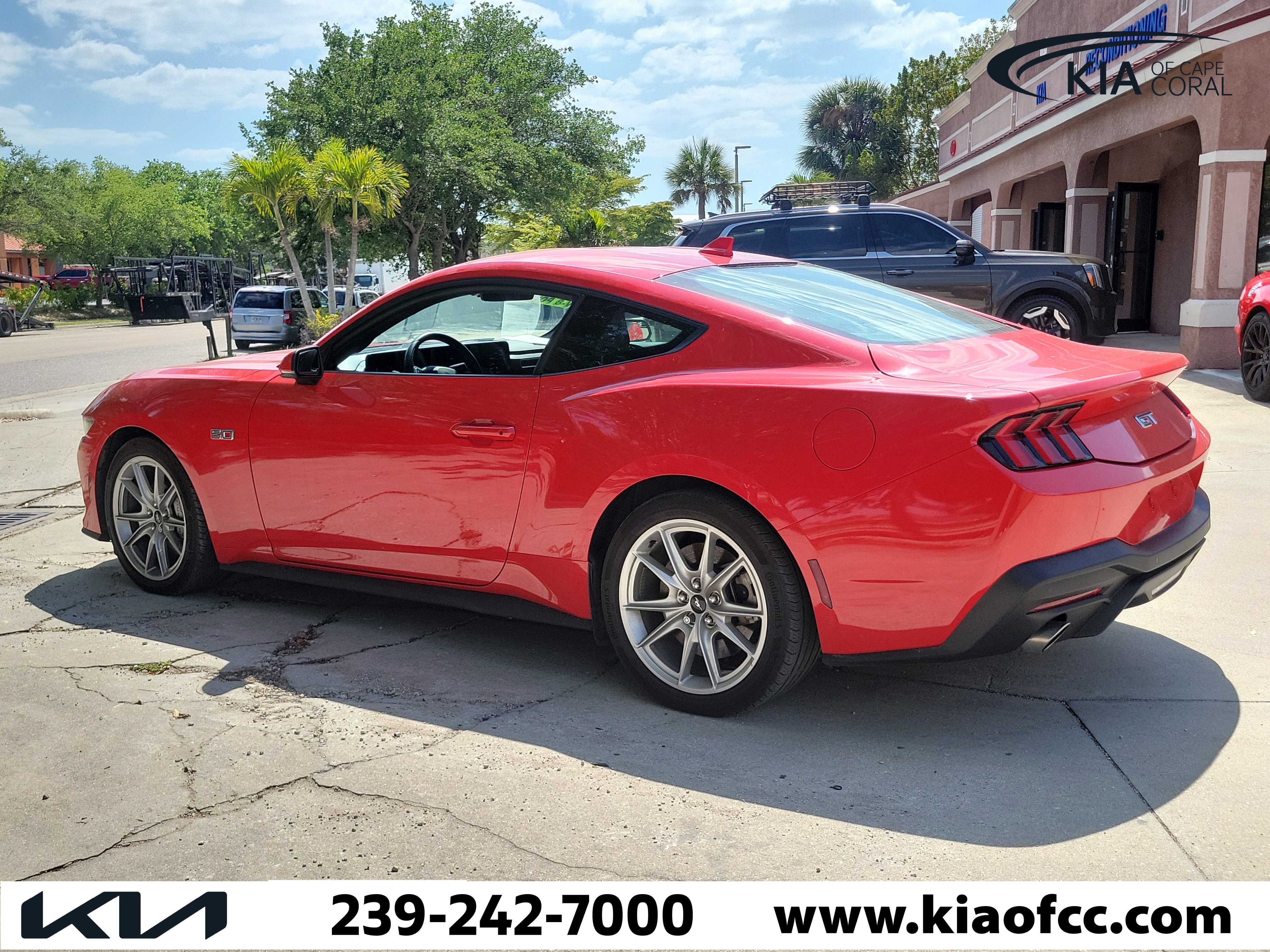 Used 2024 Ford Mustang GT Premium RWD image 5