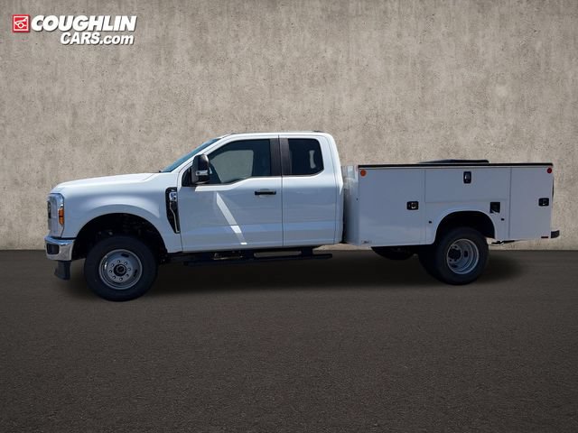 New 2026 Ford F350 XL w/ XL Chrome Package AWD/4WD image 5