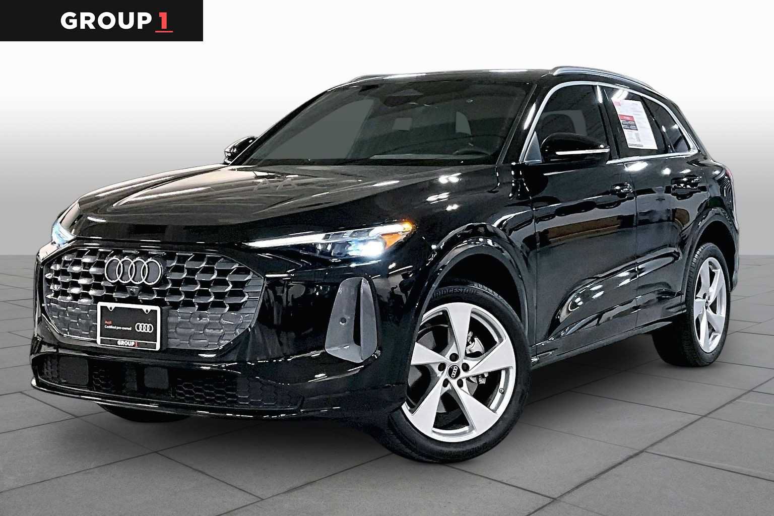 Certified 2025 Audi Q5 Premium Plus w/ Premium Plus AWD/4WD image 1