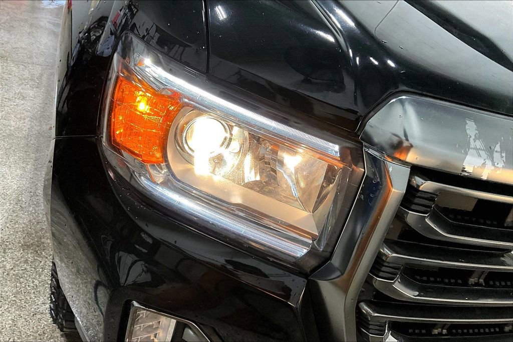 Used 2021 GMC Canyon AT4 w/ Trailering Package image 31