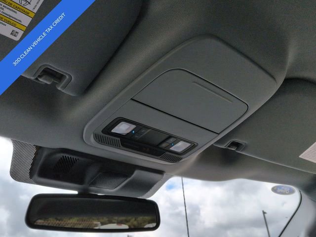 New 2025 Ford F150 Lightning Flash image 21