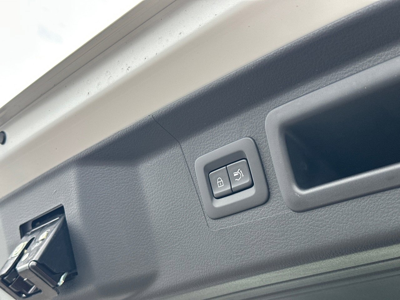 New 2026 MAZDA CX-50 AWD 2.5 Hybrid w/ Weather Package image 10