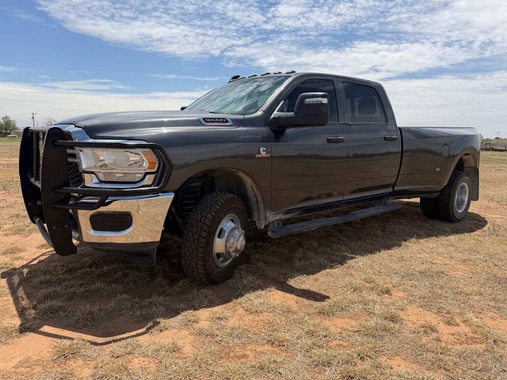 Used 2023 RAM 3500 Tradesman AWD/4WD image 4