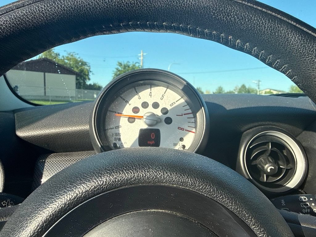 Used 2011 MINI Cooper S FWD image 22